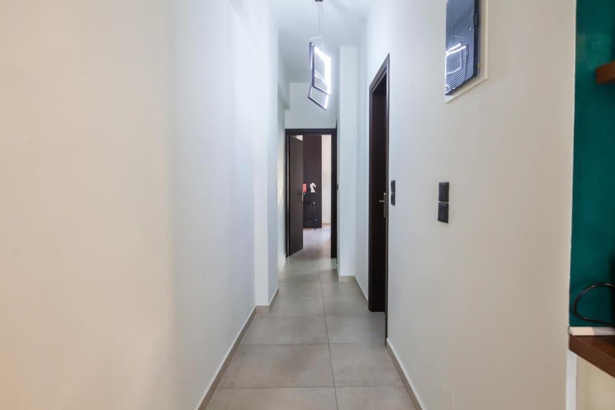 Beautiful Elegant Apartment Next To Monastiraki أثينا المظهر الخارجي الصورة
