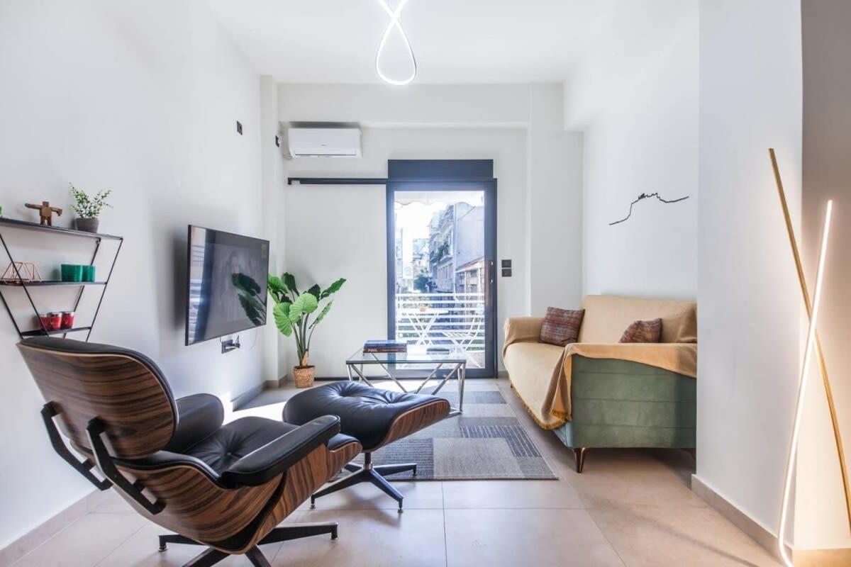 Beautiful Elegant Apartment Next To Monastiraki أثينا المظهر الخارجي الصورة