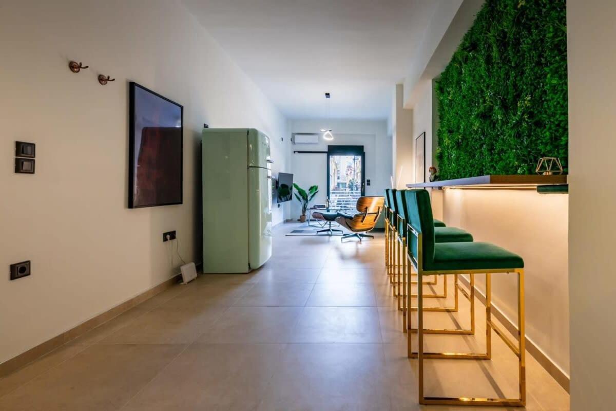 Beautiful Elegant Apartment Next To Monastiraki أثينا المظهر الخارجي الصورة